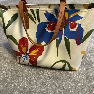 Tory Burch Hawaiian print bag